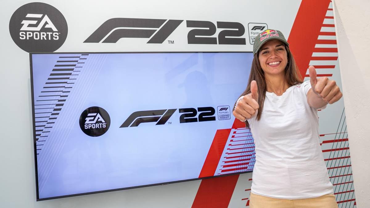 Cristina Gutiérrez en la presentación del juego de EA Sports F1 22