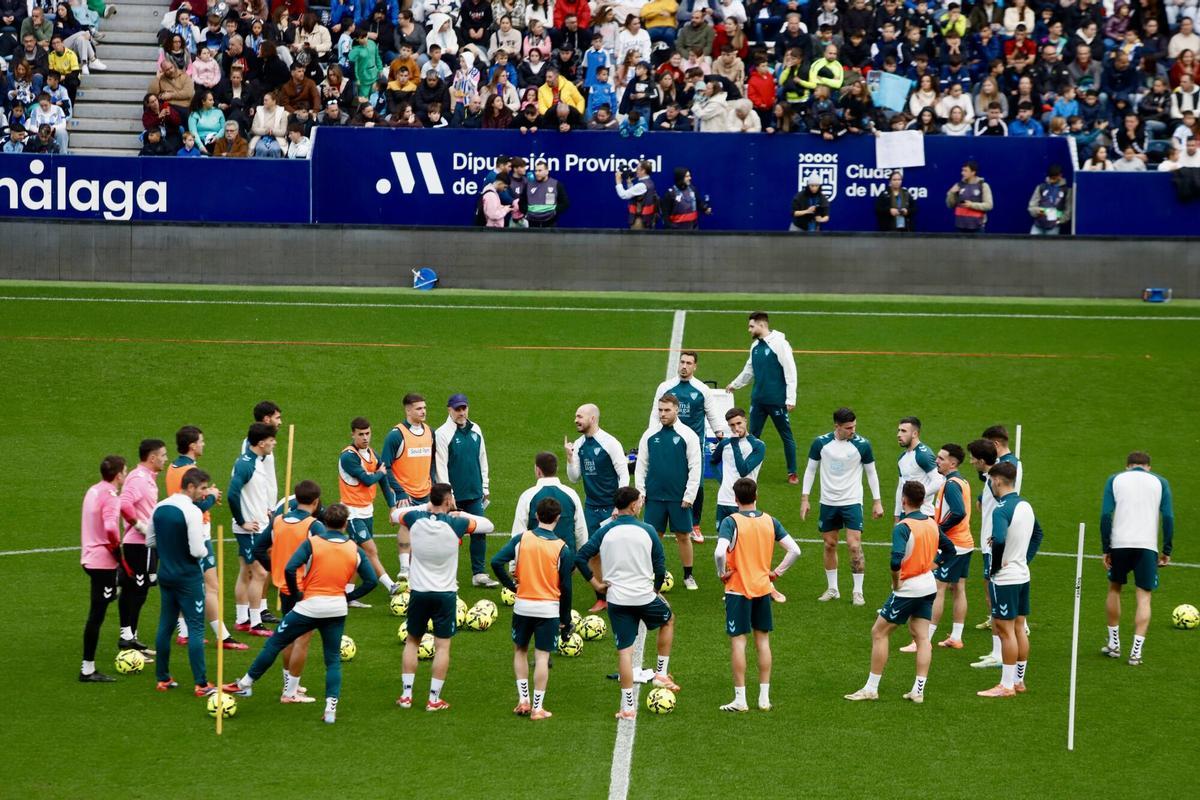 Entrenamiento a puerta abierta al que han asistido 9.000 aficionados