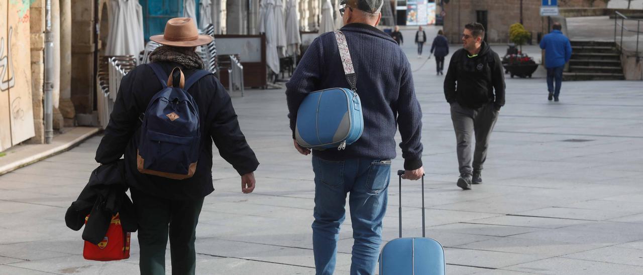 Turistas en Avilés