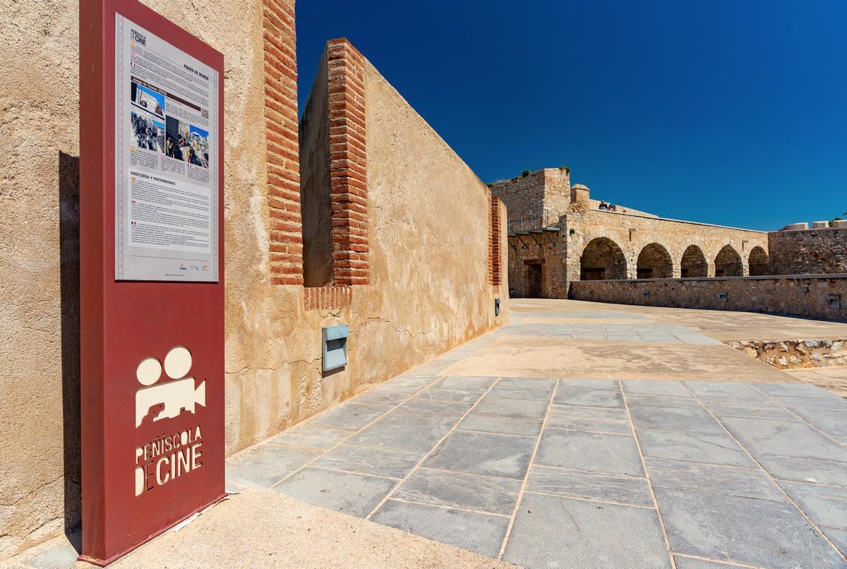 . El encanto de la villa marinera aumenta al adentrarse en el entramado de calles de su ciudadela histórica, el castillo y sus rincones cinematográficos.