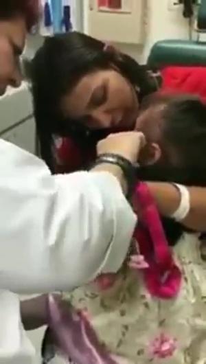 una-nia-ciega-de-nacimiento-ve-el-mundo-por-primera-vez---una-persona-le-don-las-corne