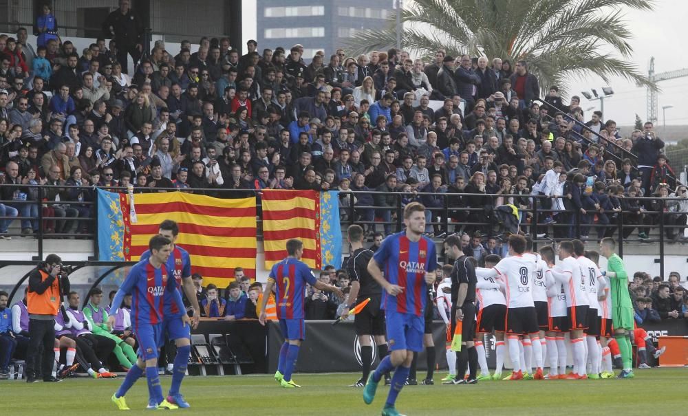 Las mejores imágenes del Valencia Mestalla - Barcelona B