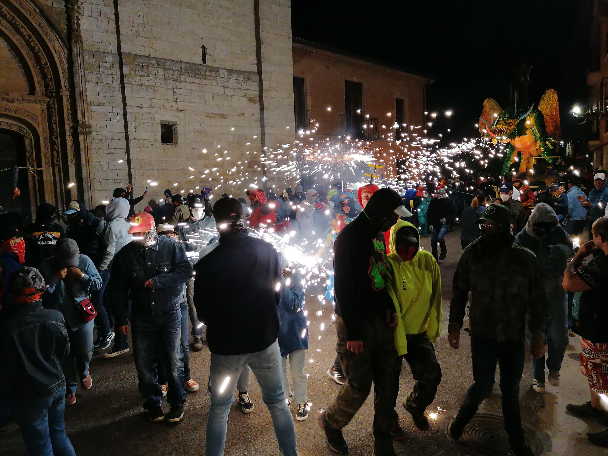 GALERÍA | El fuego prende la traca final de las fiestas en Toro