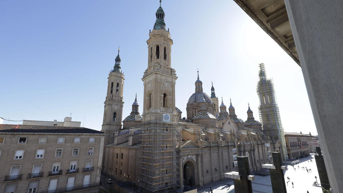 Vista de la Plaza del Pilar desde los antiguos juzgados