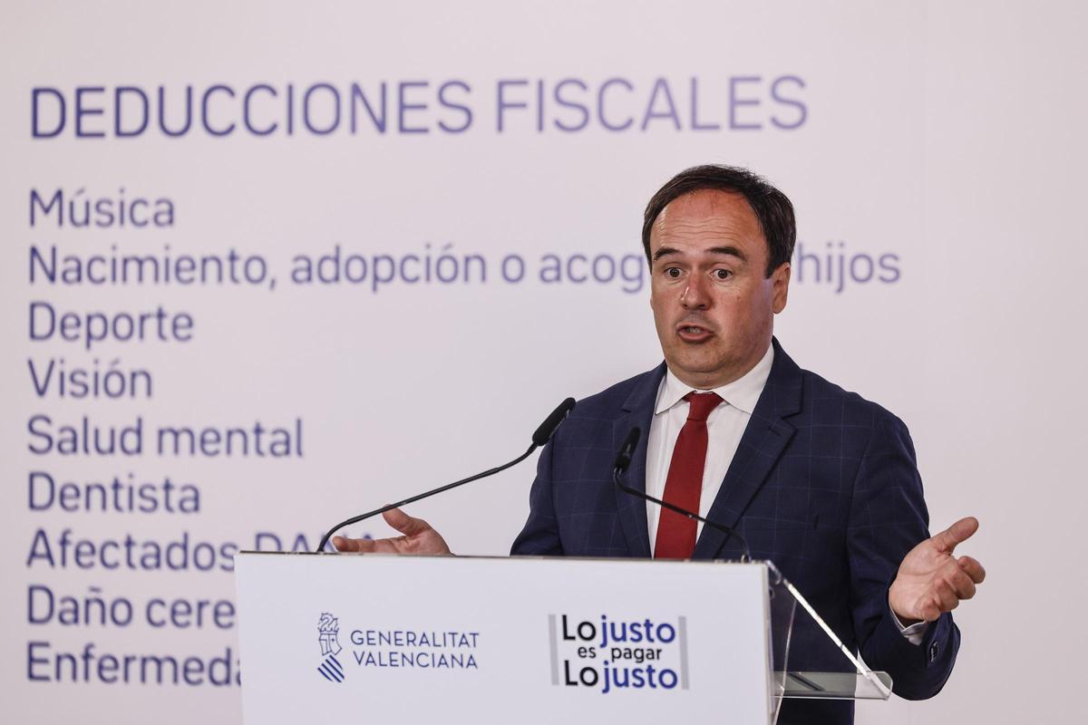 El 'president' de la Generalitat, Juanfran Pérez Llorca, durante el acto de presentación de la campaña de la Renta 2025, celebrado este jueves en el Palau de la Generalitat