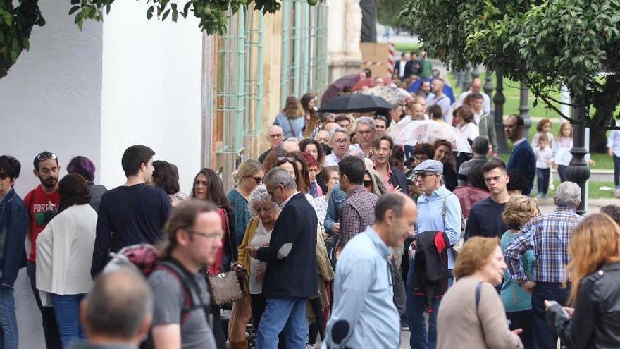 Flora 2019 en Córdoba: primeras colas en la segunda jornada tras los 11.850 visitantes registrados ayer