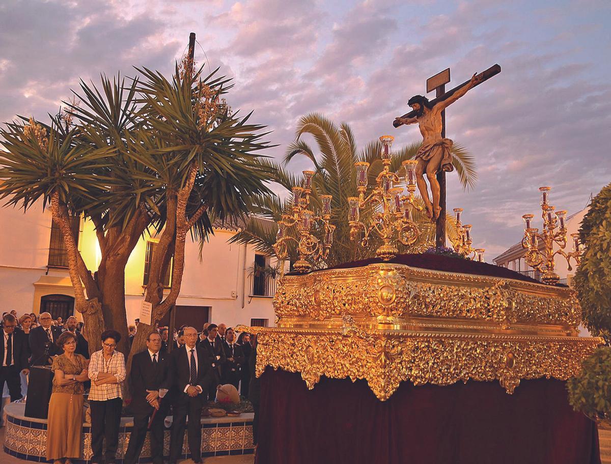 Cristo de la Expiración. La imagen llega desde La Rambla para participar en el Magno Vía Crucis.