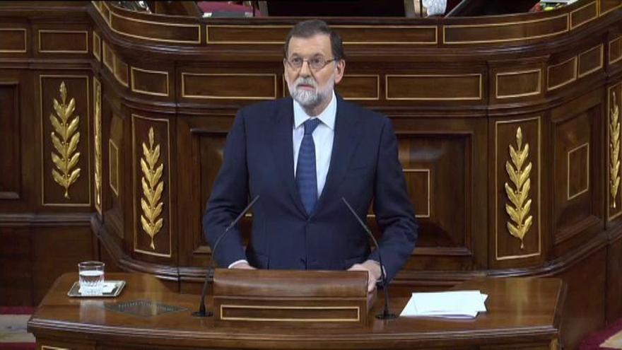 Rajoy a Puigdemont: &quot;En su mano está volver a la legalidad&quot;