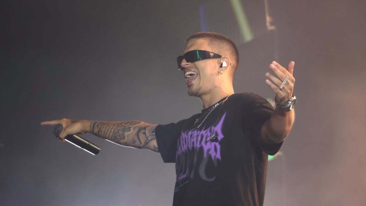 El artista Xriz durante uno de sus conciertos.