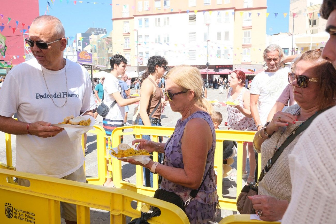 Paellada y Concierto de Aristides Moreno en la clausura de las Fiestas del Pilar 2025