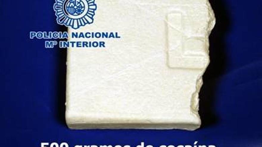 Sorprendidos con medio kilo de cocaína para venderla en el barrio Perpetuo Socorro de Castellón