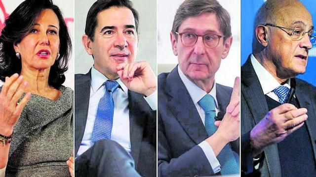 De izquierda a derecha, Ana Botín (Santander), Carlos Torres (BBVA), José Ignacio Goirigolzarri (Caixabank) y Josep Oliu (Sabadell).