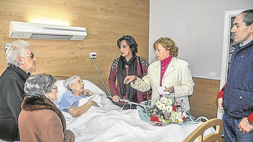 visita a una vecina de 101 años