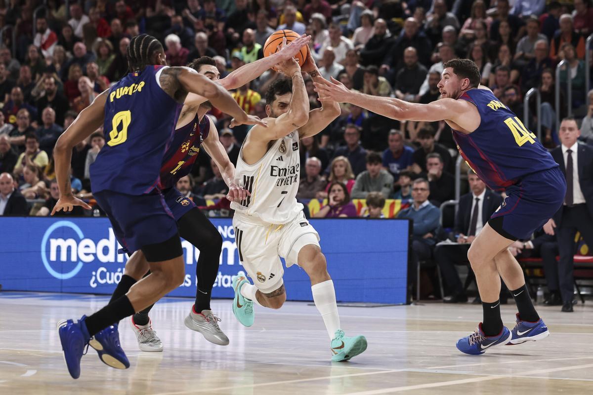 FC Barcelona - Real Madrid. FC Barcelona - Real Madrid.