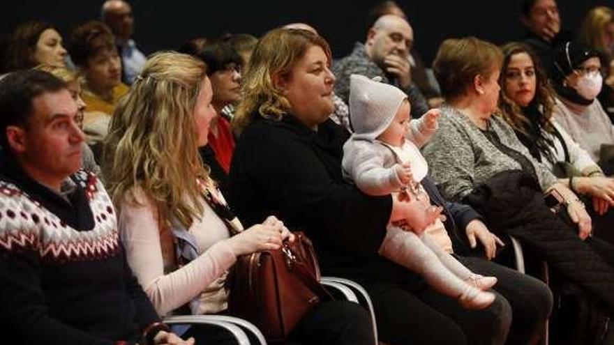 Público ayer en el Club Prensa Asturiana.