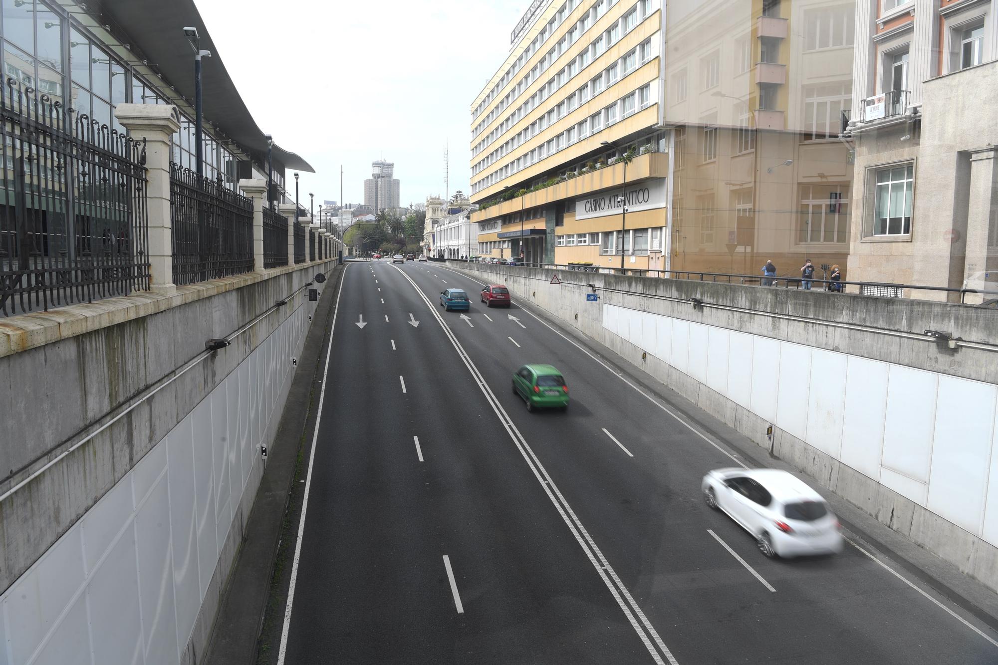 Movilidad reduce a 30 km/h la velocidad en varios tramos del túnel de María Pita por filtraciones de agua