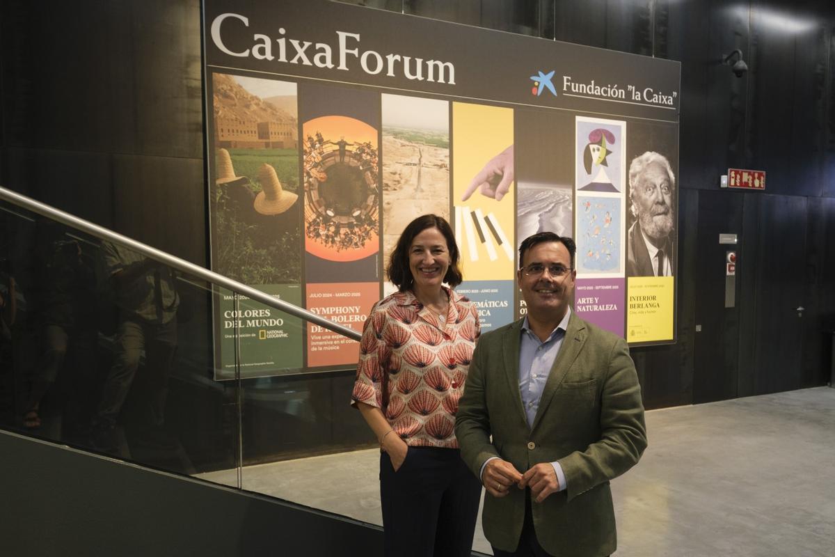 Isabel Salgado, Área de Exposiciones, Colección y CaixaForum+ de la Fundación &quot;la Caixa&quot; y Moises Mª Roiz, director de CaixaForum Sevilla