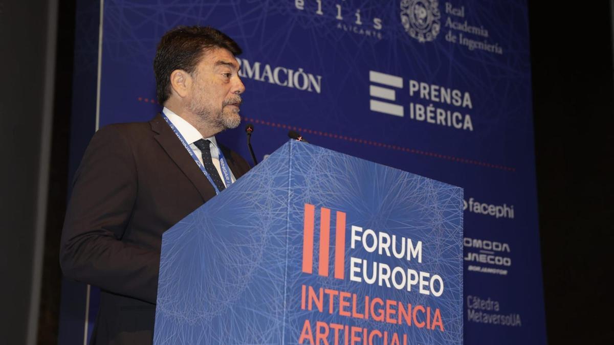 Segunda jornada del III Fórum Europeo de Inteligencia Artificial en Alicante