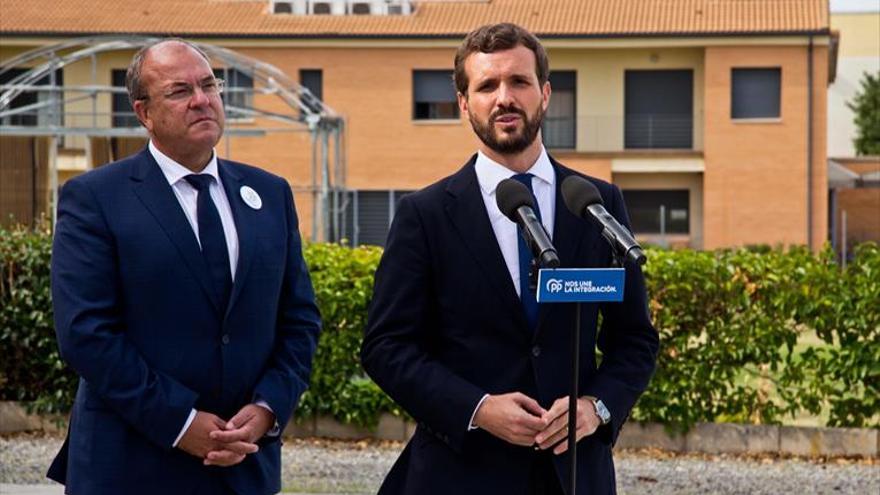 Casado lamenta que la región «vuelva a estar abandonada en infraestructuras»