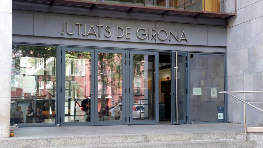 Un acusat de robar una bossa de mà a Girona, absolt perquè no van fer que la víctima l&#039;identifiqués