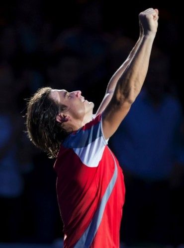 Ferrer se doctora en París