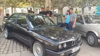 El rugido de los clásicos de la serie 3: casi una veintena de BMW demuestran que los coches de antes son para toda la vida