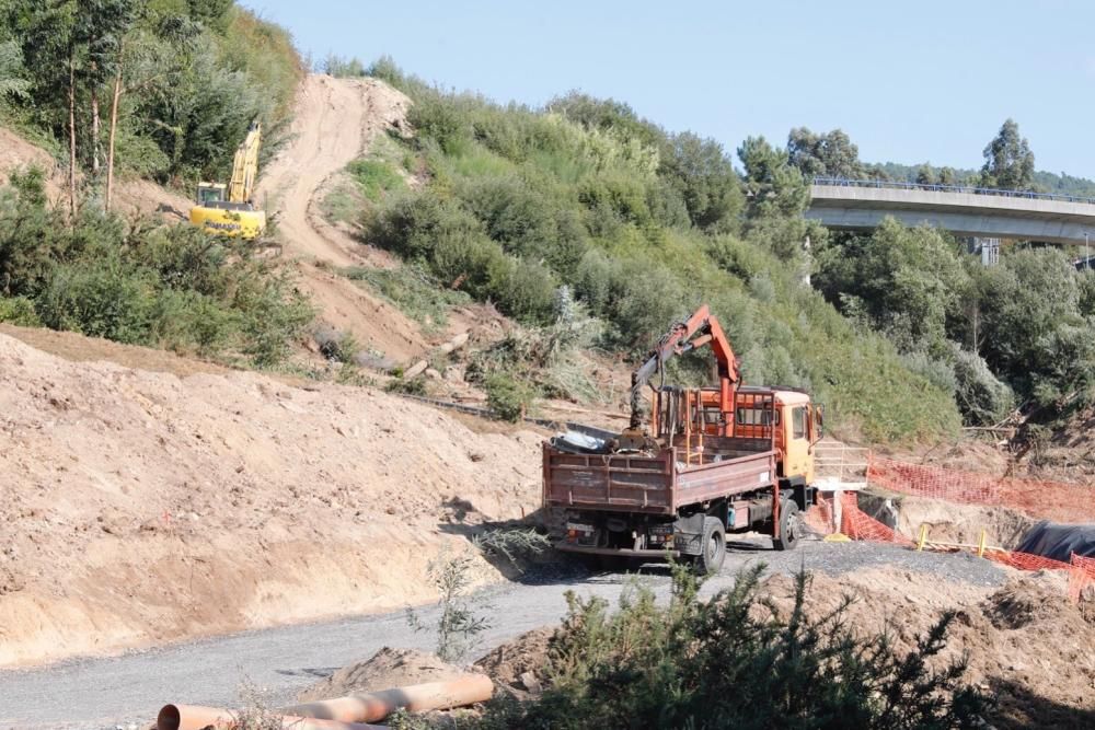 Vigo habilita el acceso desde Clara Campoamor al parking gratuito del Cunqueiro