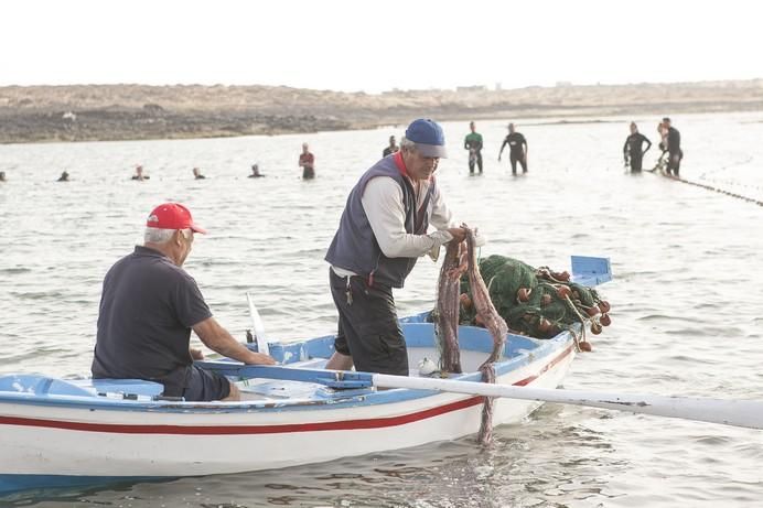 FUERTEVENTURA - CALADA DE PESCADO EN EL COTILLO 2017 - 22-08-17