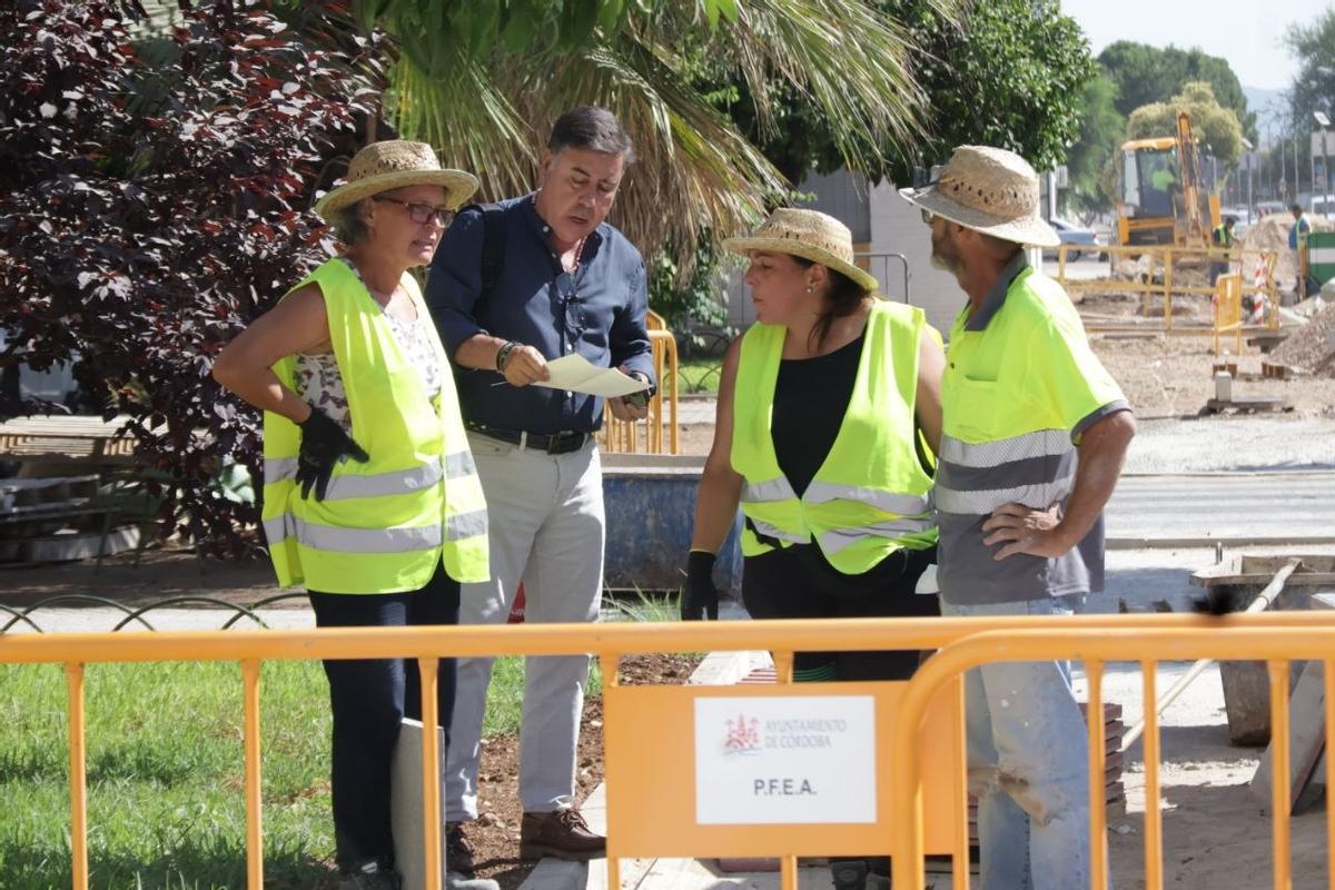 Miguel Ruiz Madruga, hoy en la avenida Virgen del Mar, obra con cargo al PFEA 2025.