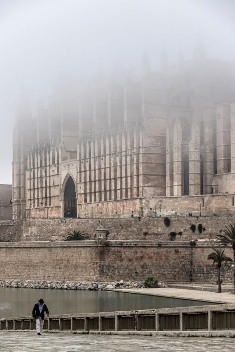 La niebla cubre Mallorca y no se irá hasta mañana