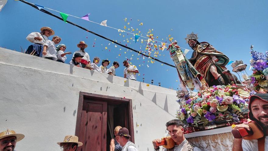 Garachico Pilgrimage Draws 10,000 as Tradition Unites Generations