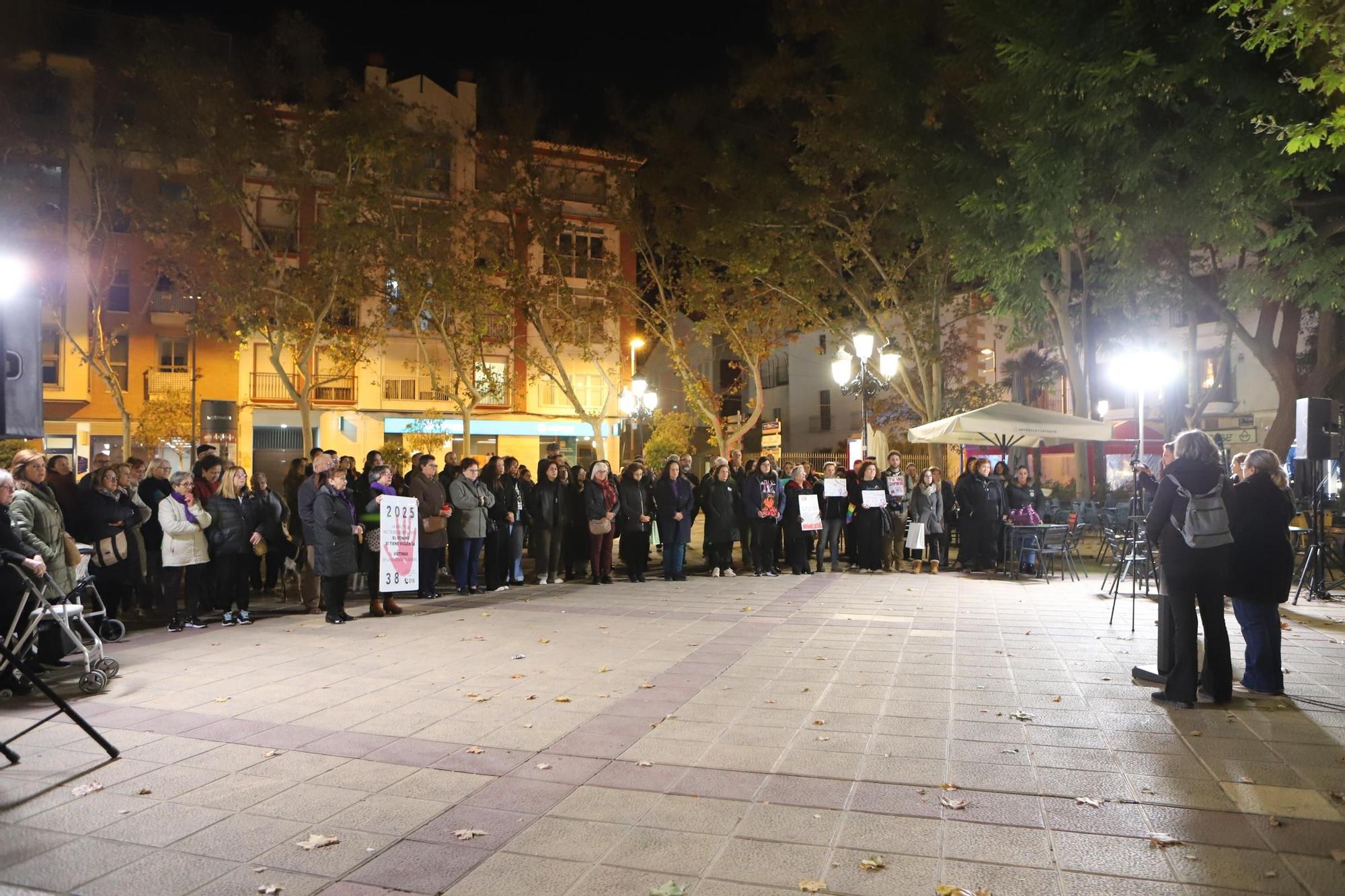 Así ha sido el acto organizado por el 25N en Lorca