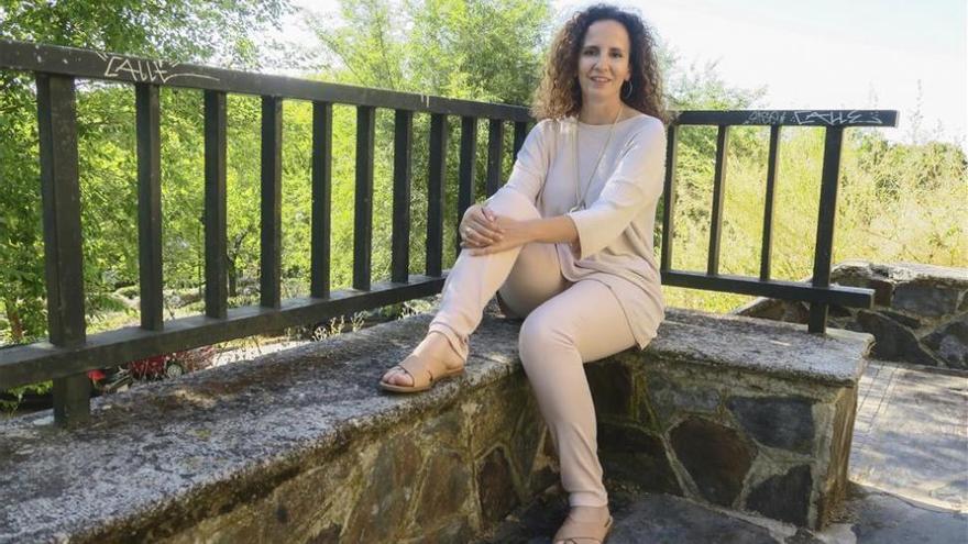La extremeña Pilar Lucio, entre los socialistas que pueden votar no a Rajoy