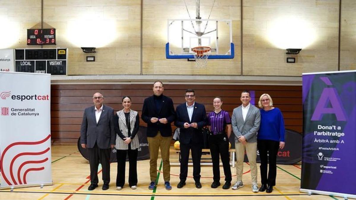 Catalan Basketball Federation Launches ‘ÀrbitrA amb A’ to Boost Female Referees