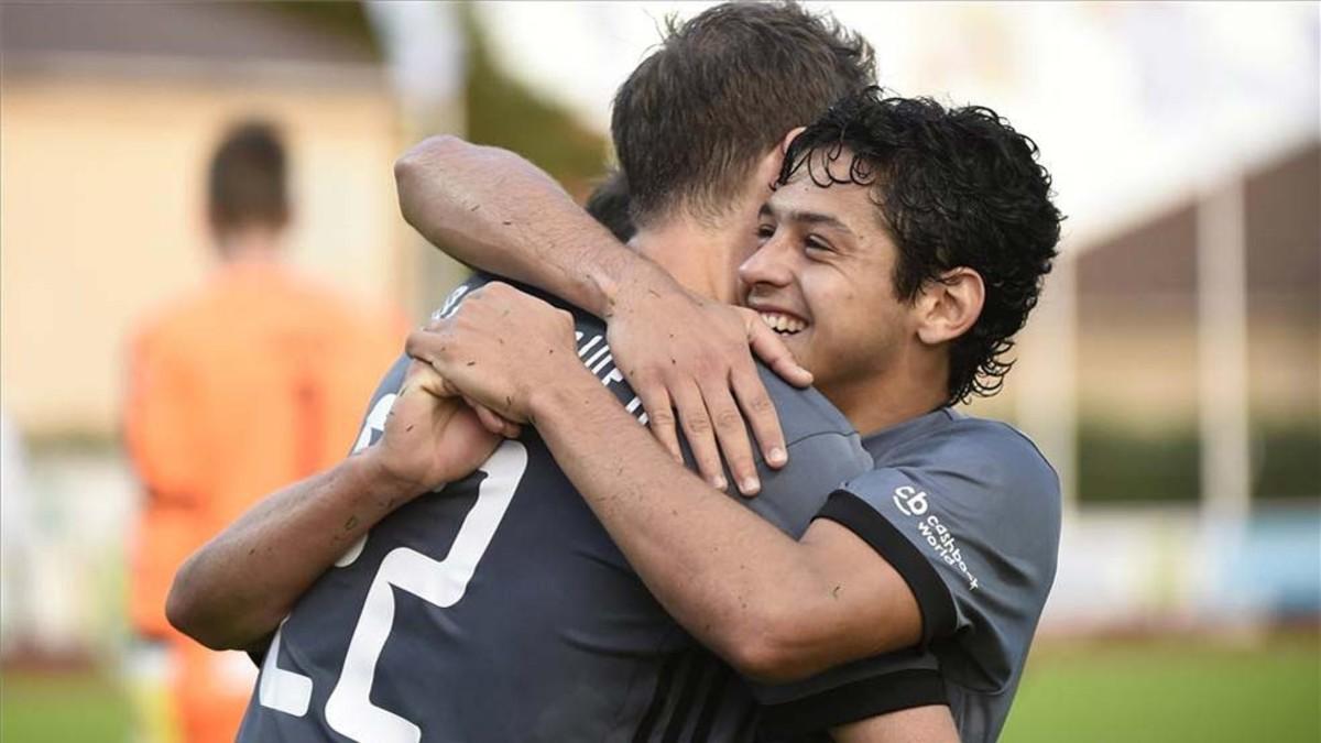 Los jugadores del Legia, celebrando el triunfo