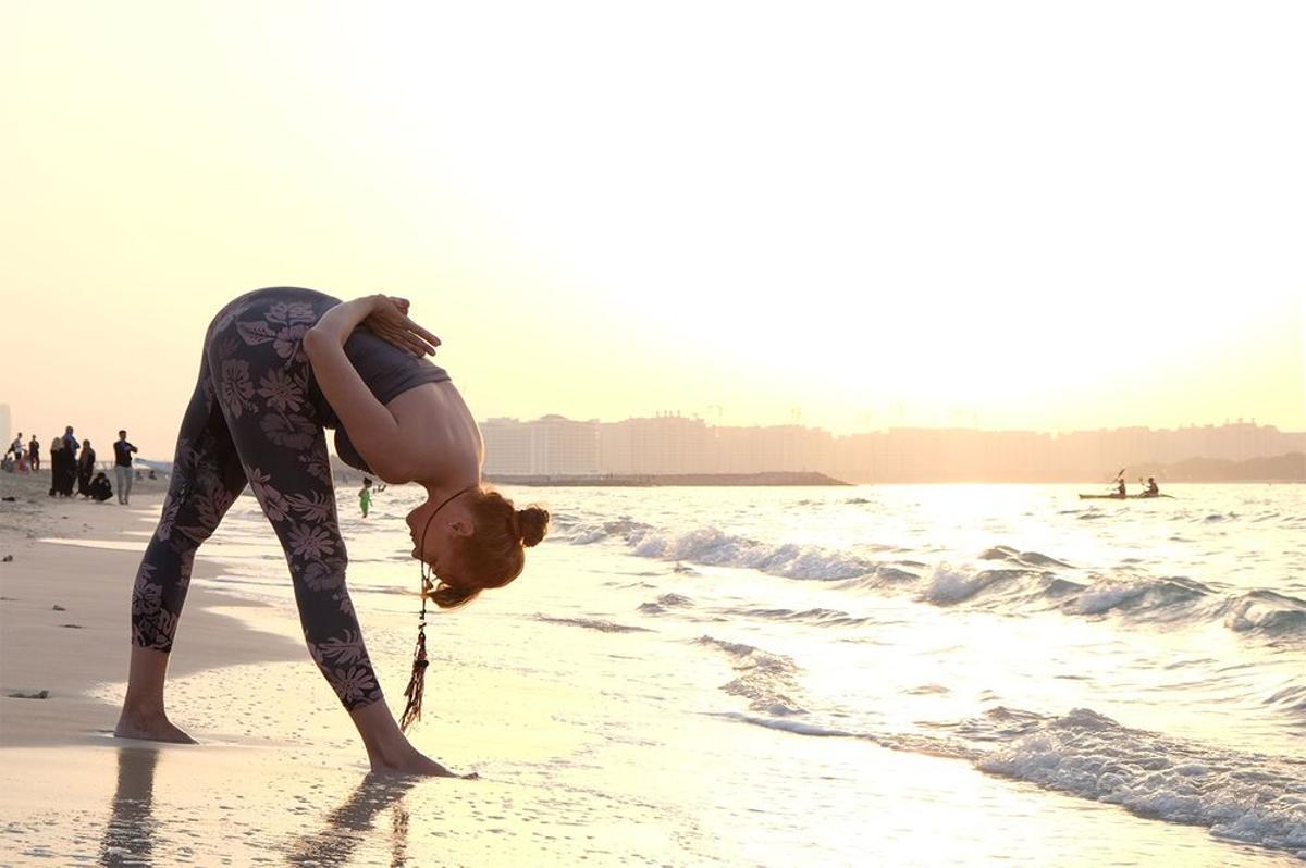 Conoce a Stefania Brunori Breva, una castellonense que triunfa en Dubái gracias al yoga