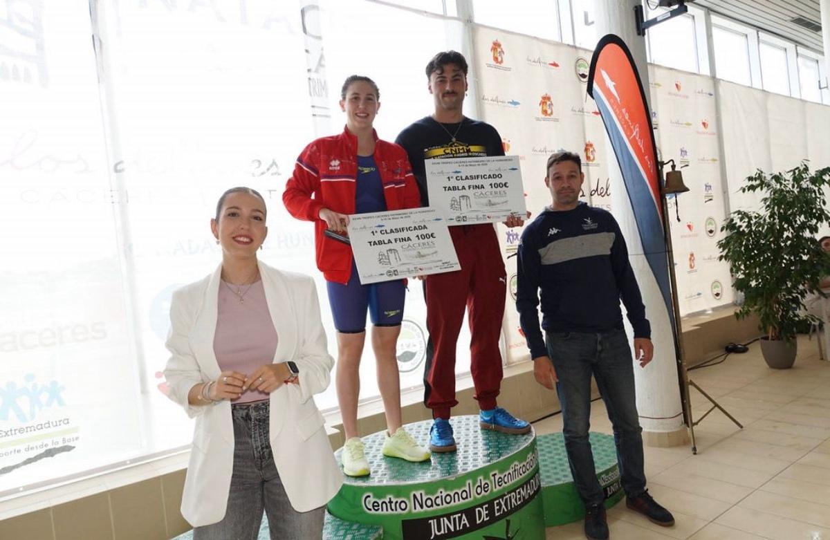 Fotogalería | El Torneo de Natación Cáceres Patrimonio de la Humanidad, en imágenes