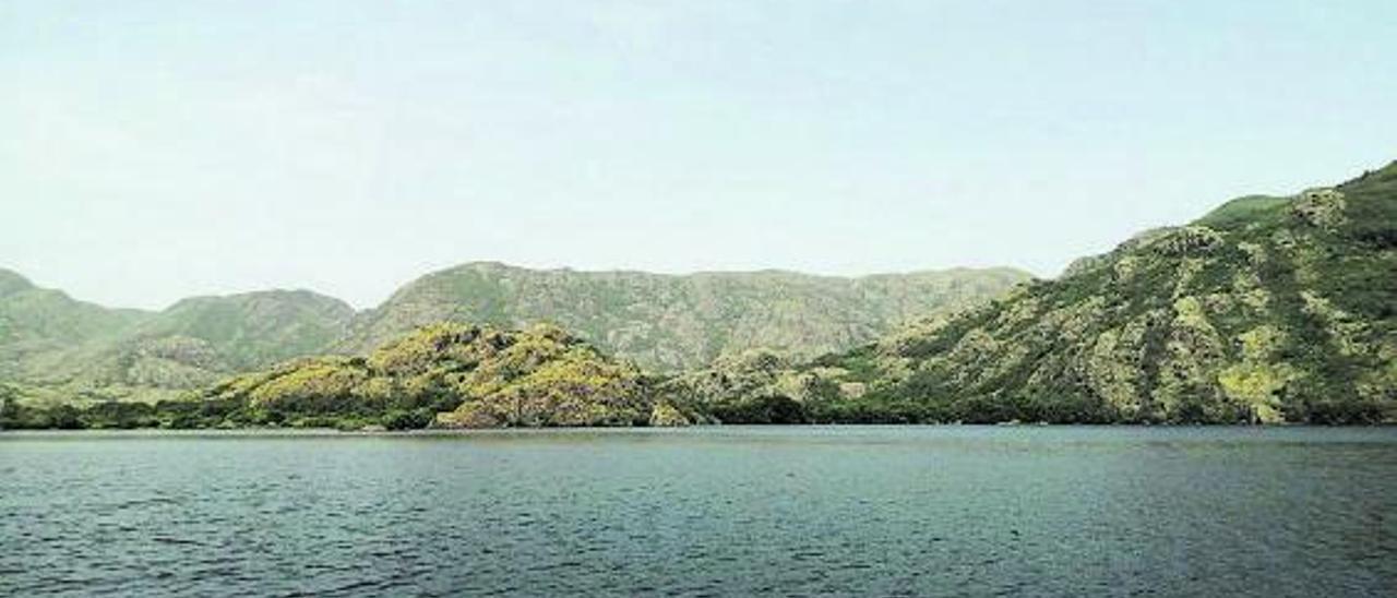 El Lago de Sanabria visto desde el crucero ambiental.