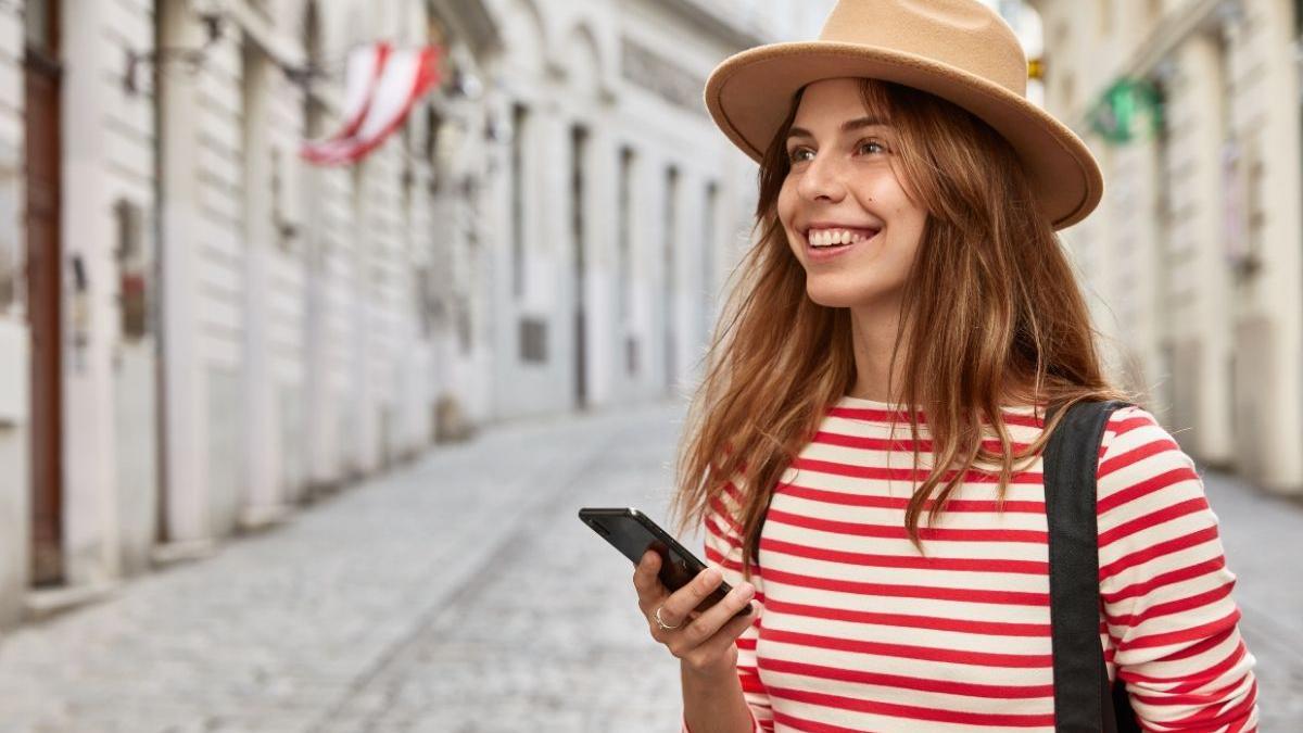 Las eSIM internacionales se han convertido en la opción más práctica para viajar fuera de España en 2026.