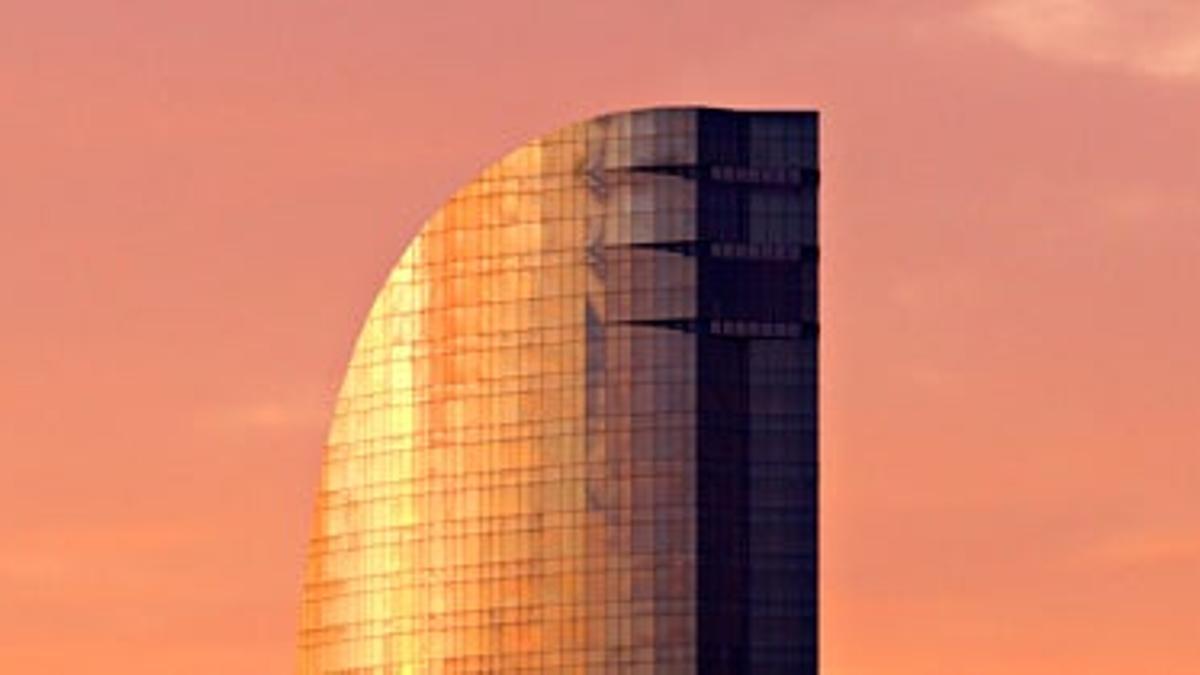 W Barcelona abre sus puertas en la ciudad condal