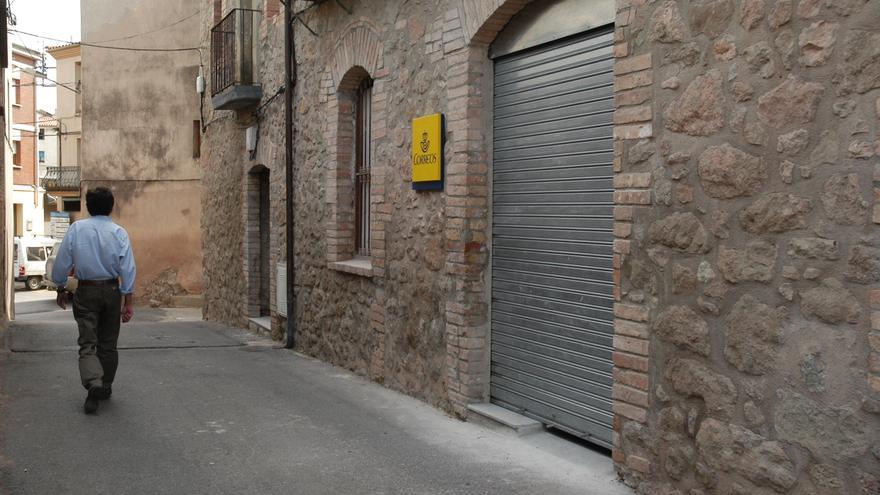 Roba amb una arma simulada a l’oficina de Correus de Sant Salvador de Guardiola i ho intenta en un supermercat