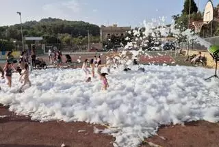 Espuma y cine para una tarde divertida en familia