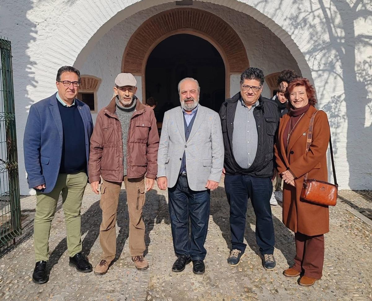 Los cocnejales Cabañero, Ferrer y Lainez han asistido al acto este jueves.