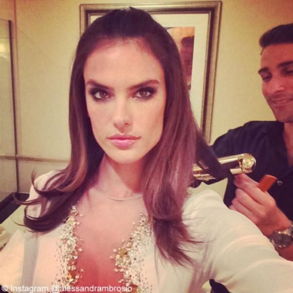 el-helfie-de-alessandra-ambrosio