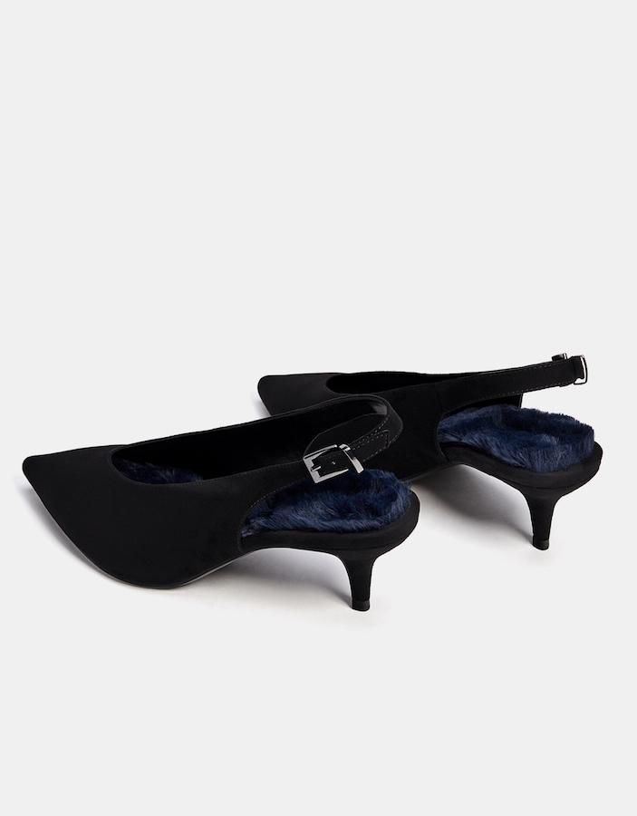 Zapatos de fiesta: el 'slingback furry chic'