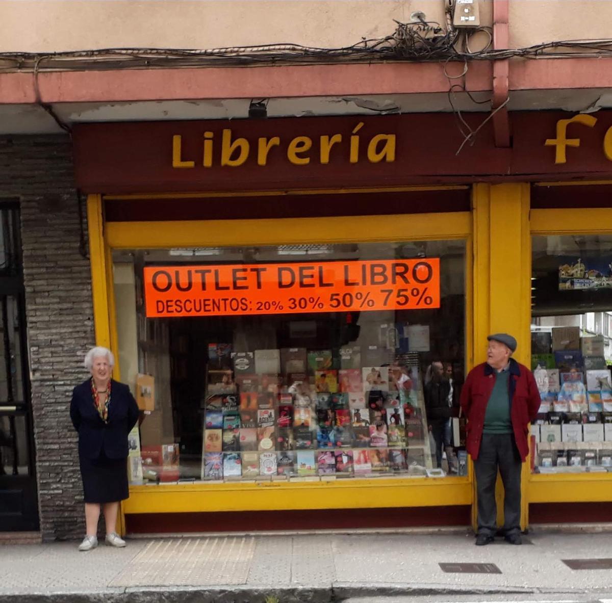 La pareja que busca Carmen en la fotografía que hizo en mayo de 2018.