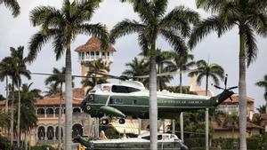 Trump assegura que l’FBI «va robar» els seus passaports quan va registrar Mar-a-Lago