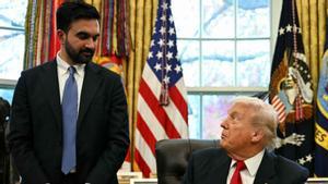 Zohran Mamdani, junt amb Donald Trump, ahir al Despatx Oval de la Casa Blanca. | JIM WATSON / AFP