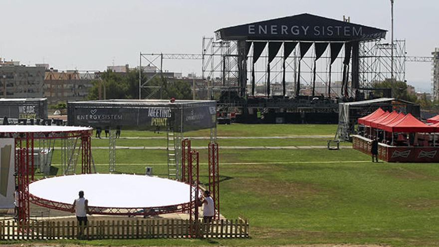 El Low Cost Festival arranca con un cartel liderado por Portishead