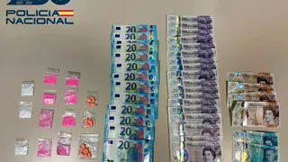 Pillado en un control en Ibiza con varios tipos de drogas
